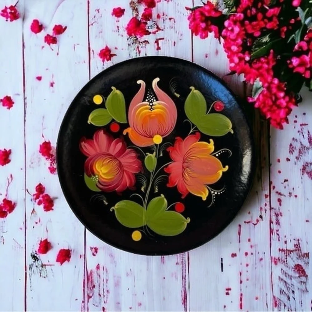 Vintage Russian Soviet Era Wood Lacquer Hand Painted Khokhloma Plate 10 Folk Art
